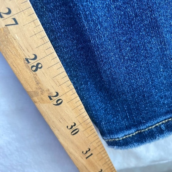 Judy Blue Jeans Women Sz 28x31 Medium Wash 90s Straight Fit Classic - Picture 13 of 16